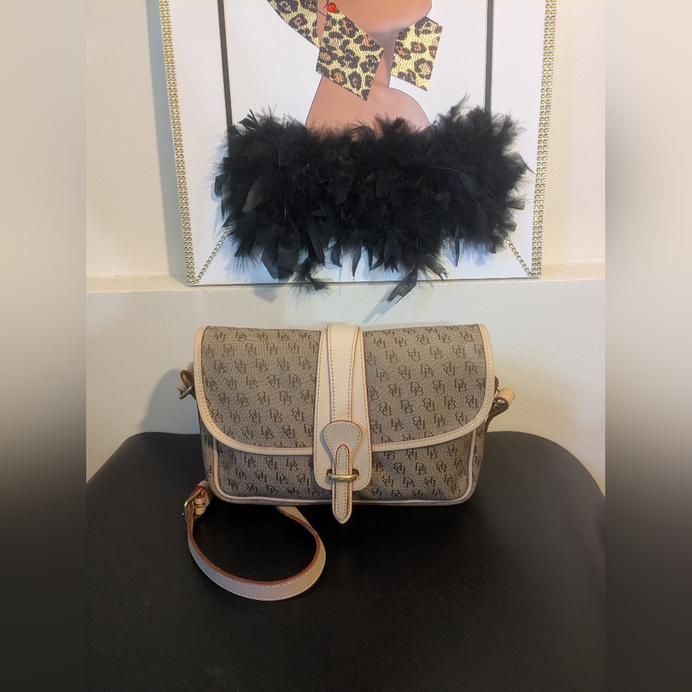 Dooney & Bourke Vintage Equestrian Saddle Vachetta Leather Crossbody Purse Bag